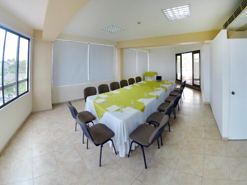 Hotel Villavicencio Plaza المظهر الخارجي الصورة