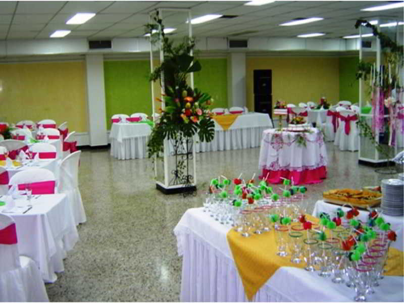 Hotel Villavicencio Plaza المظهر الخارجي الصورة