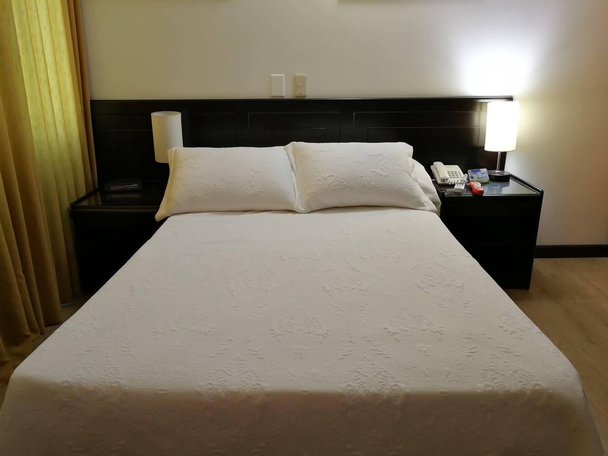 Hotel Villavicencio Plaza المظهر الخارجي الصورة