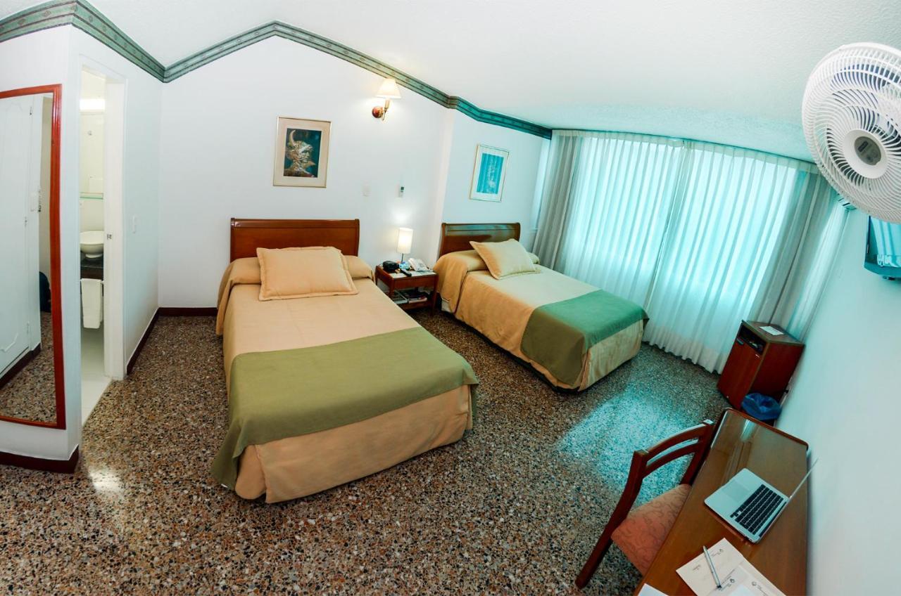 Hotel Villavicencio Plaza المظهر الخارجي الصورة